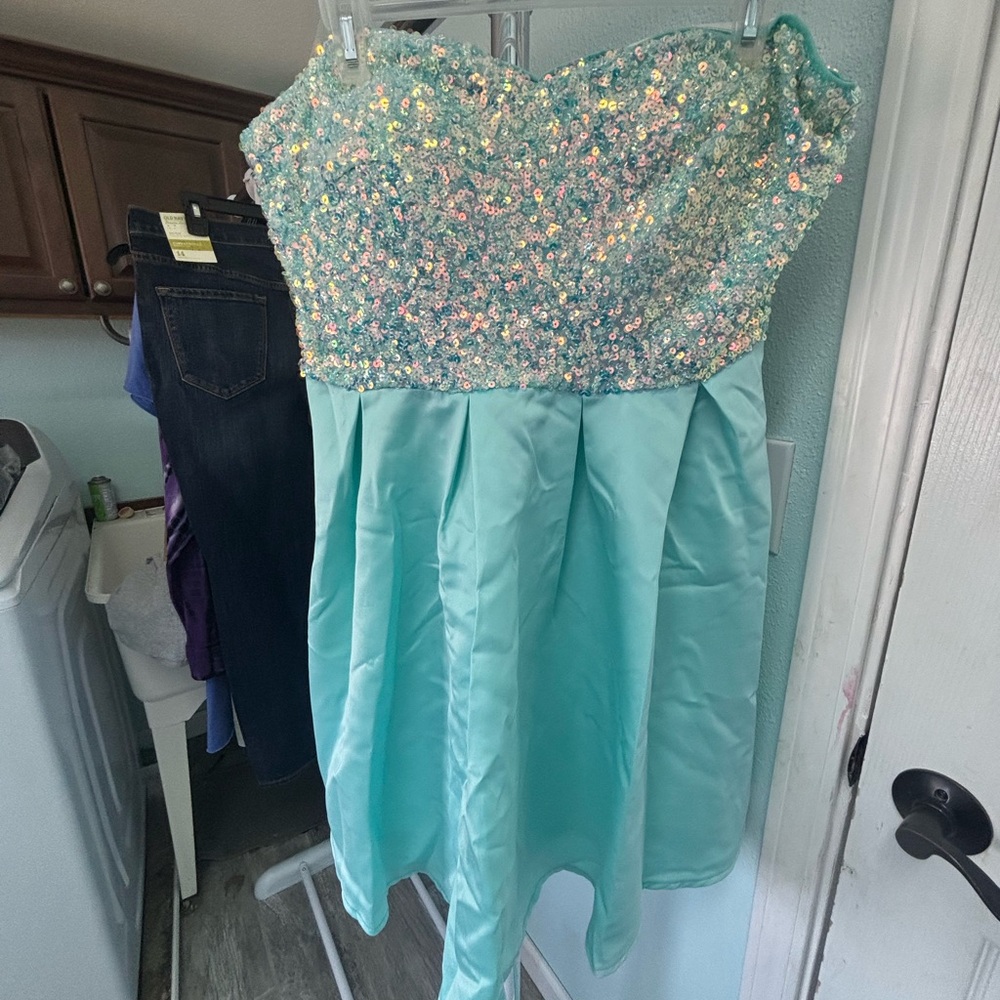 Aqua Sequin Women’s Dress Sz XL